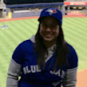 Meet your Posher, Crystal